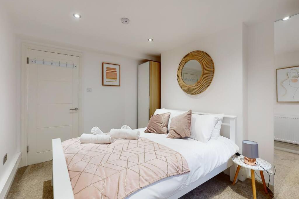Lovely 2 Bedroom Apartment Near Highgate Station Londres Exterior foto
